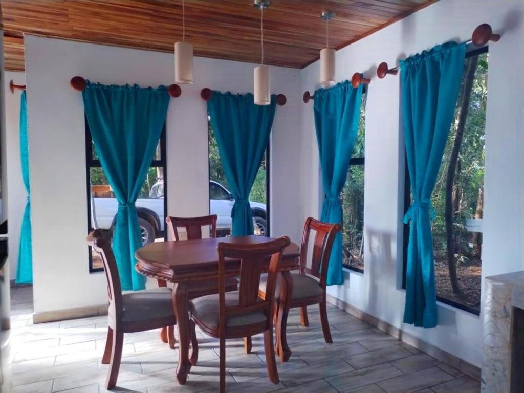 Cabanas Roca Verde Monteverde Екстериор снимка