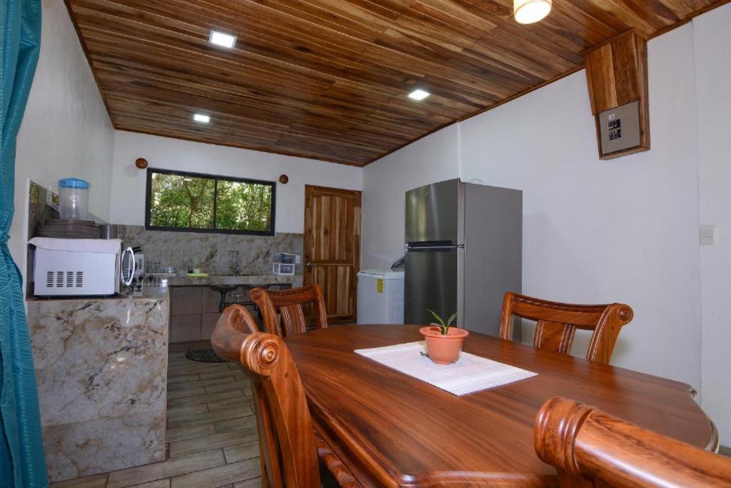 Cabanas Roca Verde Monteverde Екстериор снимка