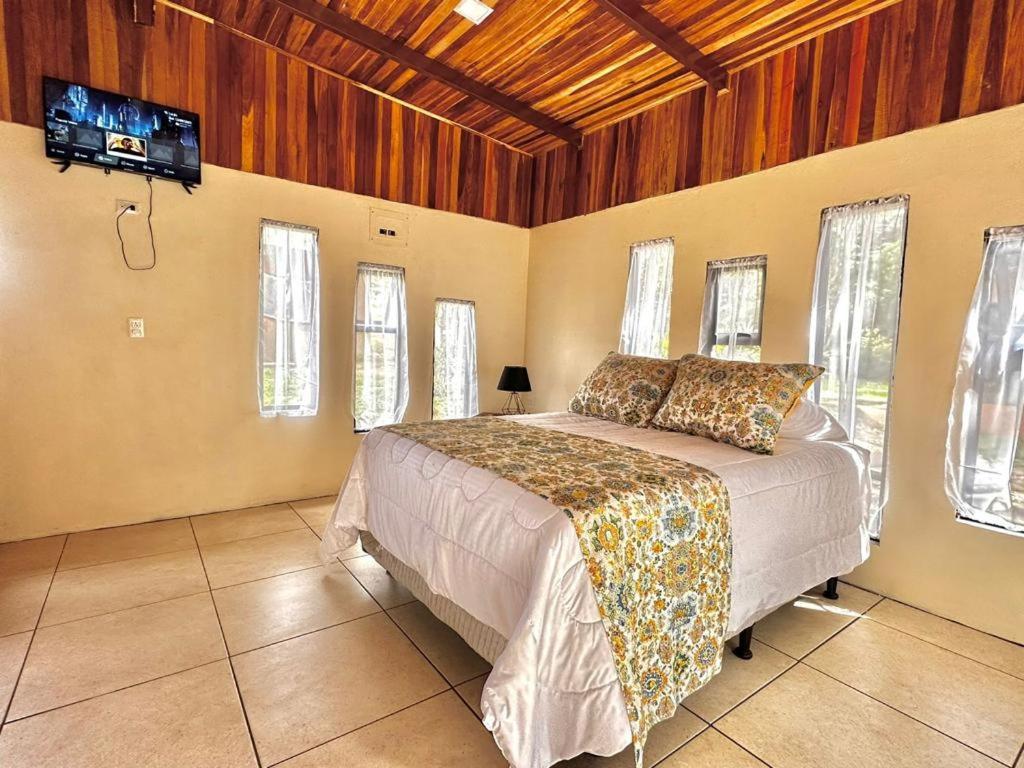 Cabanas Roca Verde Monteverde Екстериор снимка